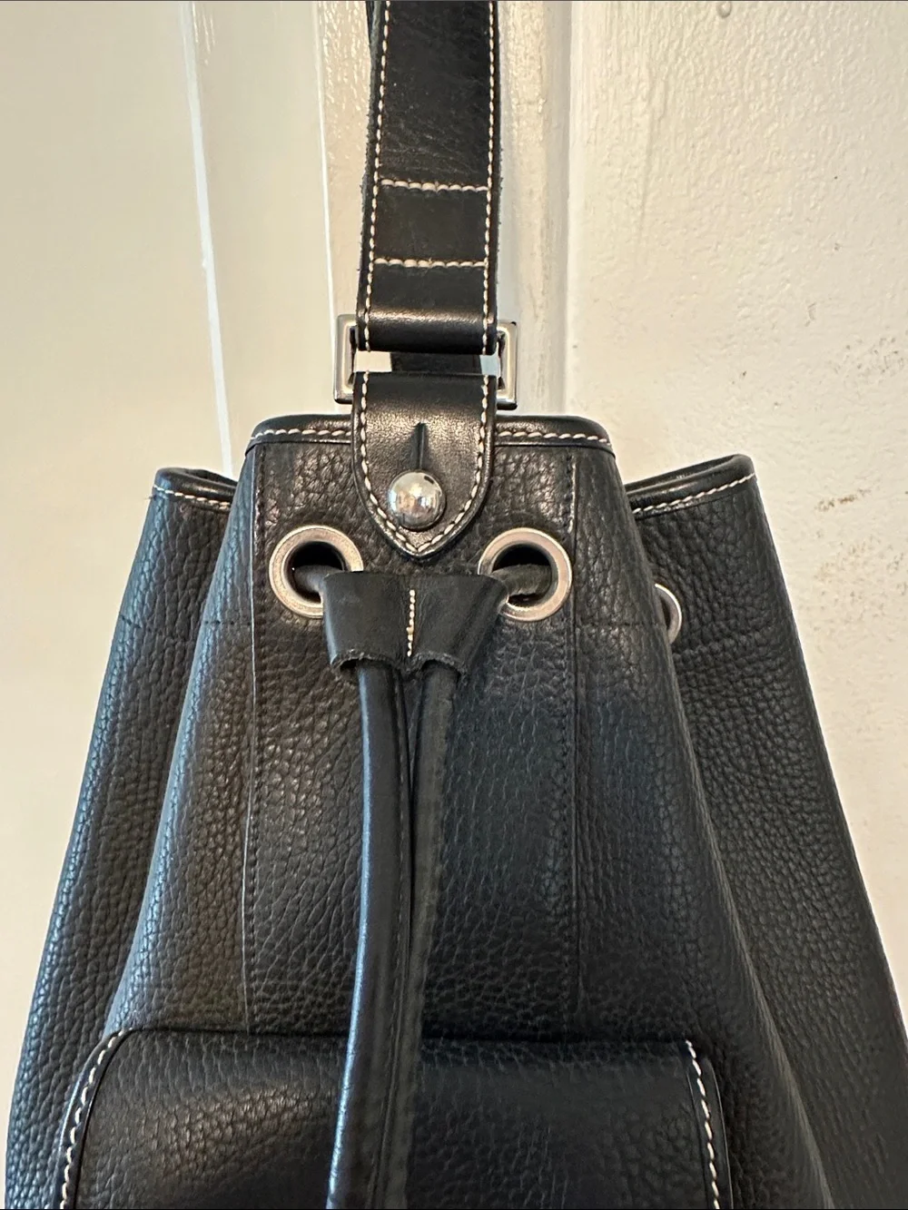 Dooney & Bourke Classic Vintage Black Leather Drawstring Sling Backpack